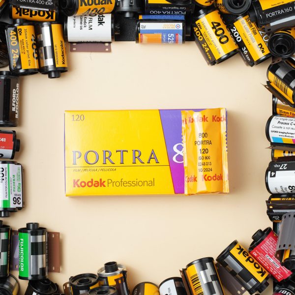 Kodak Portra 800 120 Medium Format High-Speed Portrait Film (Expiry Date OCT 2024) on Sale